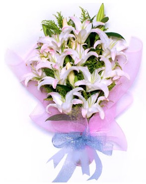5 dal kazablankadan muhteşem buket  Hatay hediye sevgilime hediye çiçek 