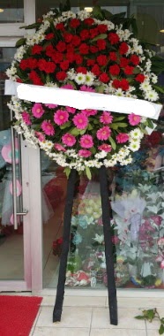 Cenaze çiçek modeli  Hatay güvenli kaliteli hızlı çiçek 